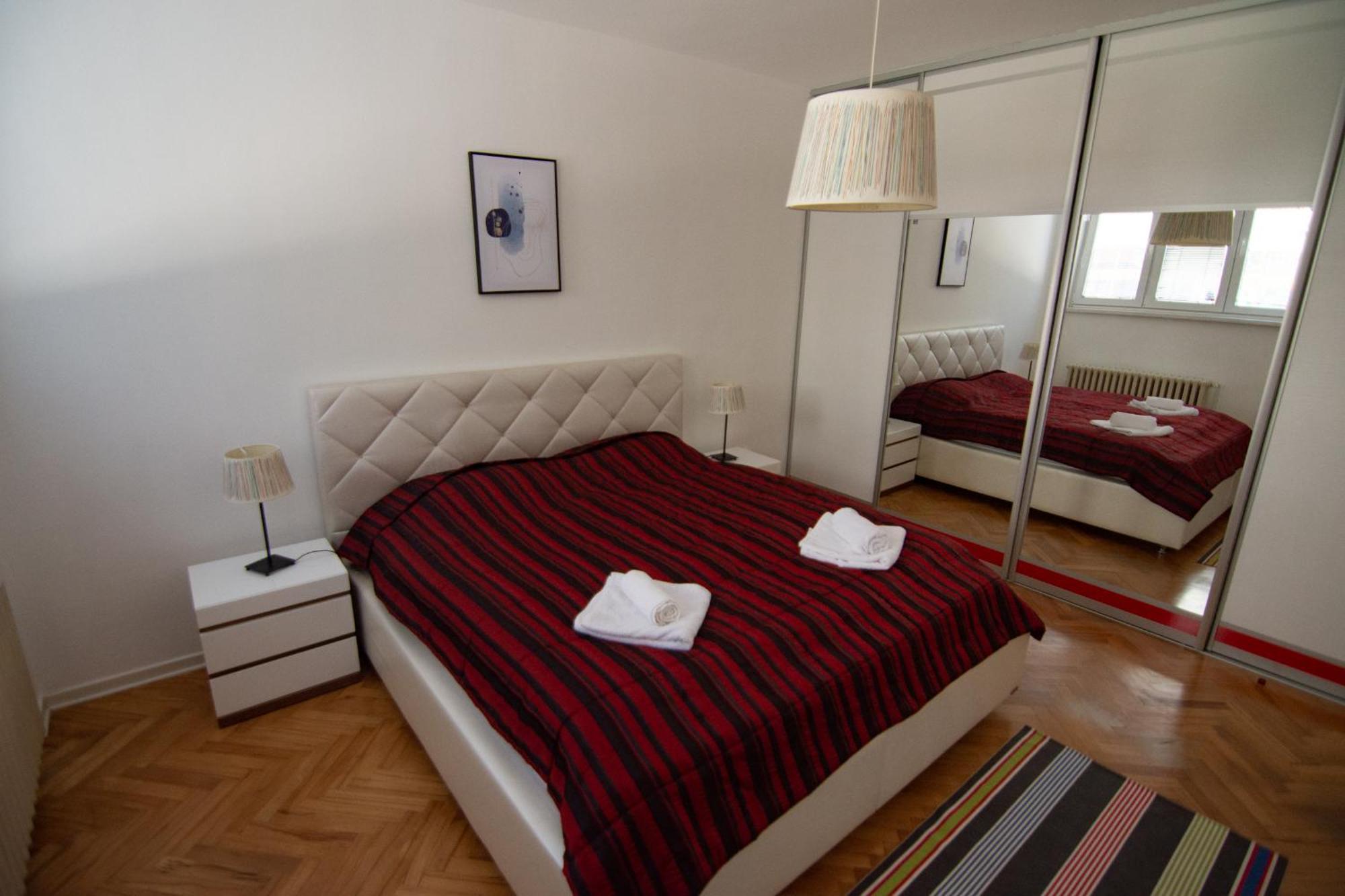 公寓 Beautiful Centre Apartment! *